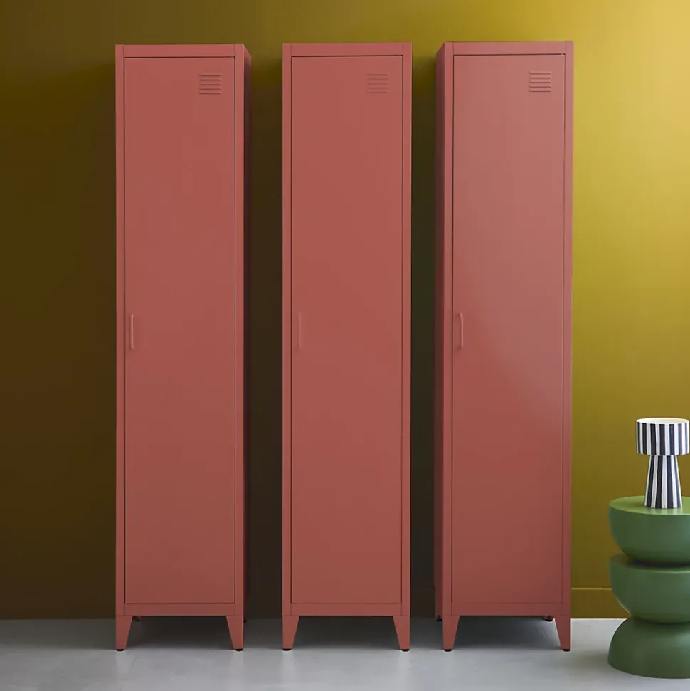 Armoire chambre enfant en acier terracotta. 4 espaces de rangement. casier. L 38 x P 38 x H 180 cm