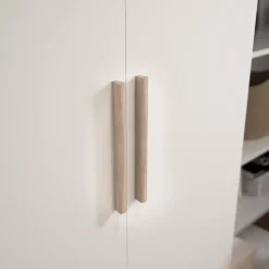 Armoire penderie portes battantes miroir et effet chêne GoodHome Atomia H. 225 x L. 150 x P. 60 cm