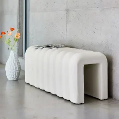 Banc. bout de lit blanc contemporain en tissu