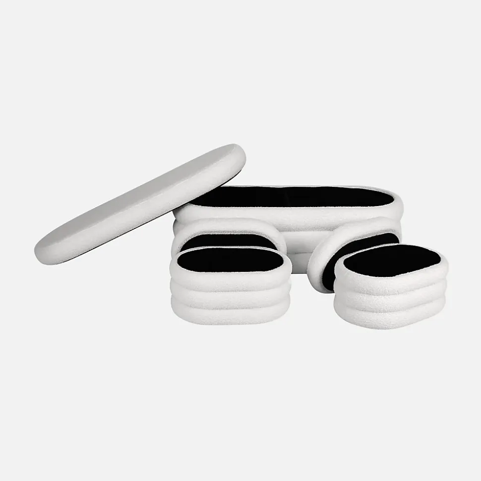 Banc coffre en bouclettes blanches avec 2 poufs ovales de rangement intégrés - L111cm