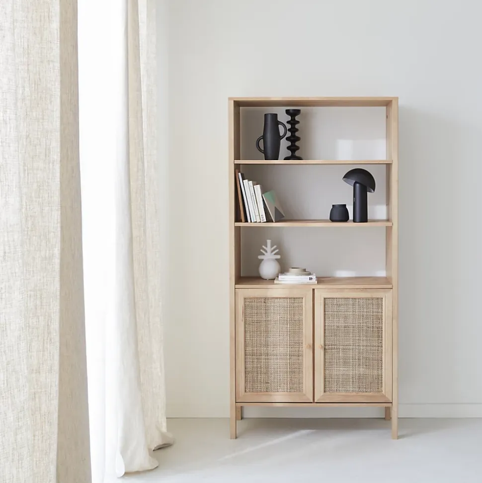 Bibliothèque décor bois et cannage - Bohème - 4 niveaux. 2 portes. 5 étagères