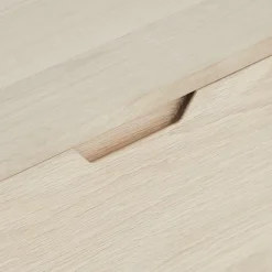 Buffet Nyborg avec 2 portes et 3 tiroirs - Chêne massif et MDF - Naturel