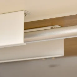 Bureau d'ordinateur, Bureau électrique assis-debout avec Moteur, Réglable en Hauteur, Métal et Blanc, 140 x 70 x 116 cm