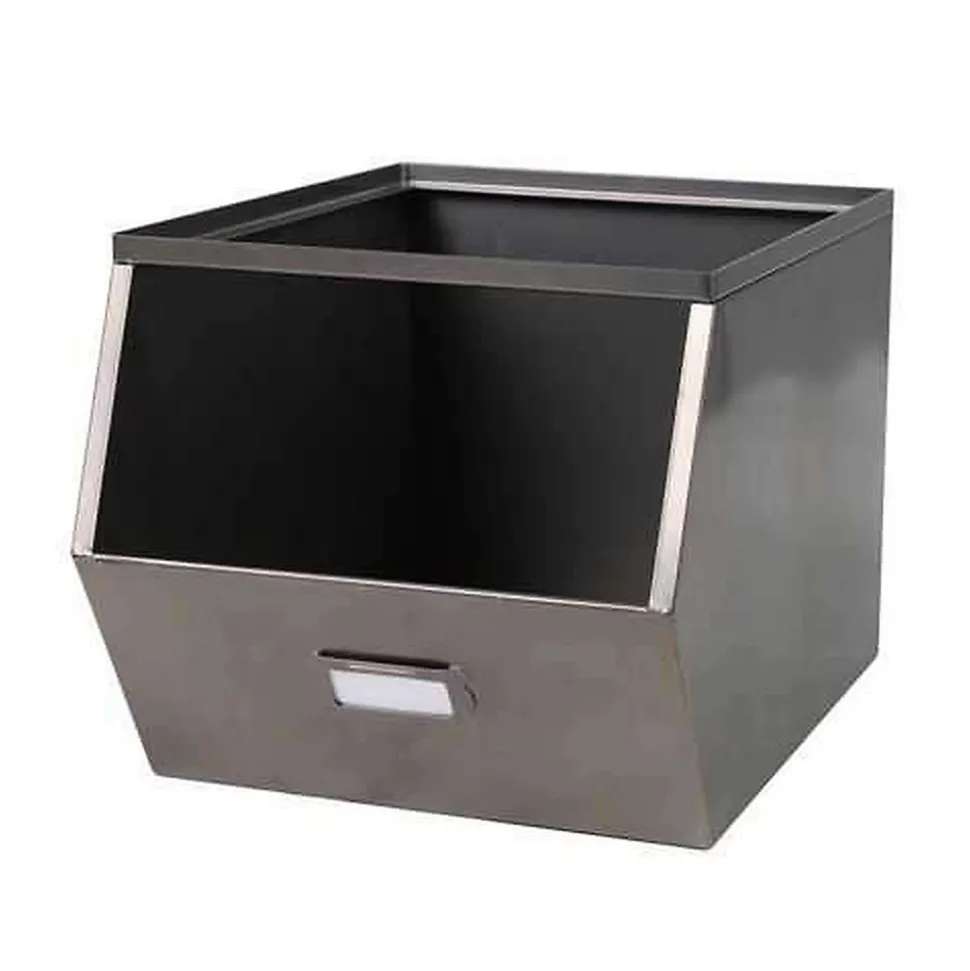 Casier de rangement avec étiquette