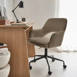 Chaise de bureau à roulettes bouclettes taupe. Jim. L 60 x P 62 x H 89 / 99cm