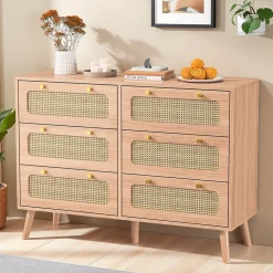 Commode 6 tiroirs en bois naturel avec façades en rotin tressé, cadre en bois massif