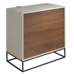 Commode moderne en bois gris et acier noir pour un rangement élégant