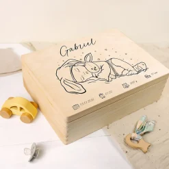 Creative Deco Boîte à Souvenirs Bébé Personnalisée - 40 x 30 x 14 cm - Cadeau Naissance Garçon - Boîte en Bois Personnalisable