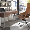 Fauteuil de bureau pivotant en similicuir marron