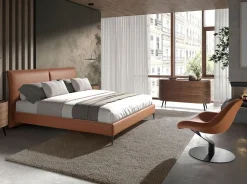 Fauteuil pivotant en similicuir marron moderne et élégant