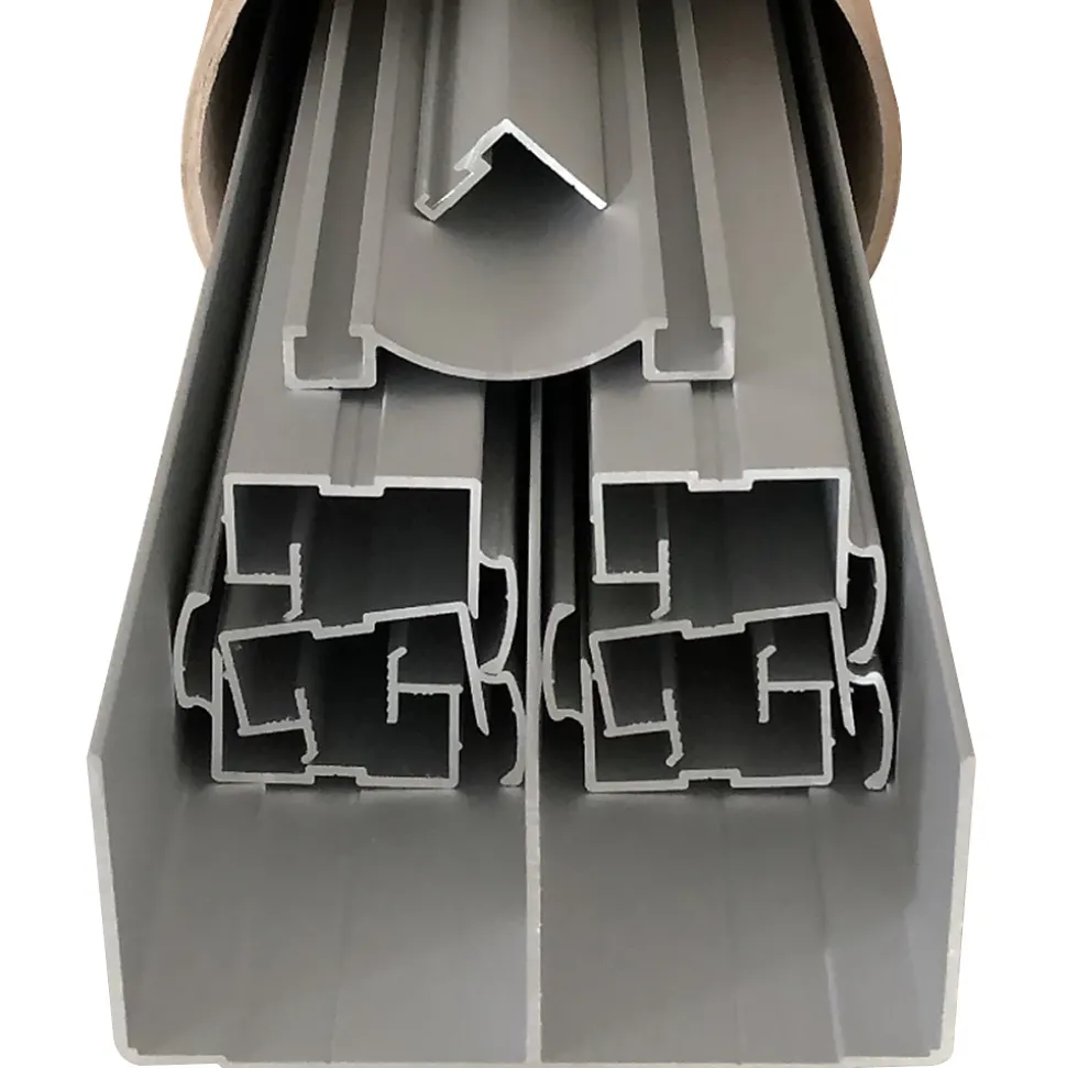 Kit de quincaillerie Styldoor en alu pour placard coulissant avec freins et balais H2.5m x L3m, 3 vantaux, finition Anodisé Argent