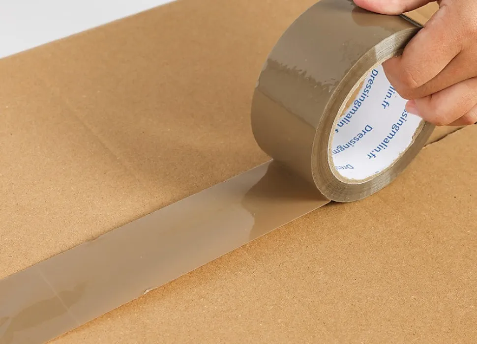lot de 40 cartons 50x30x30 cm poignees renforcees double epaisseur 1 rouleau adhesif 68 m