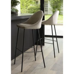 Lot de 2 tabourets de bar velours chamois et pieds métal noir