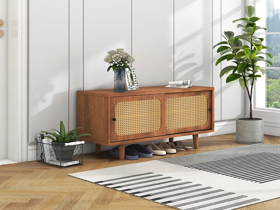 Meuble à chaussures 104 cm avec 2 portes en rotin synthétique, étagères réglables, finition noyer