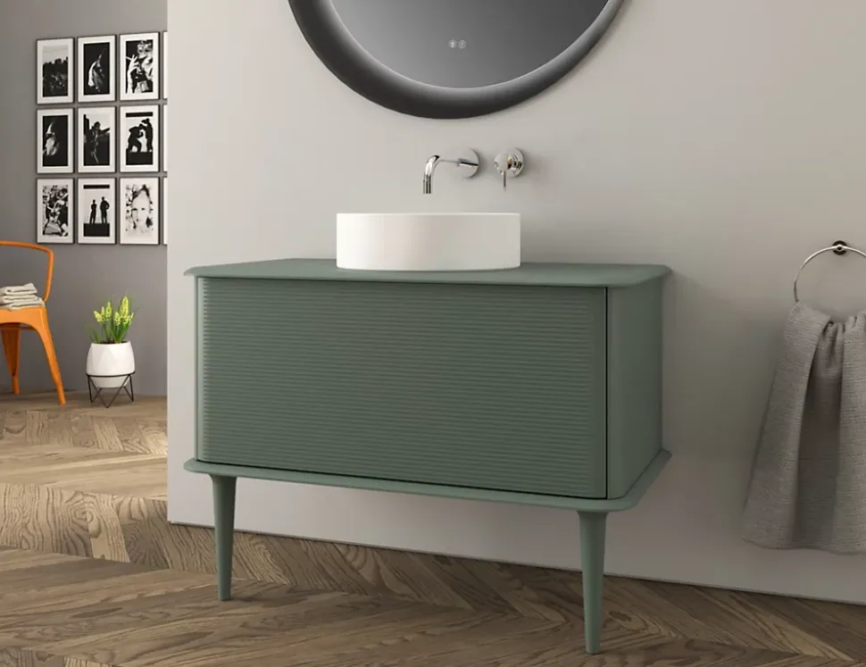 Meuble sous-vasque à suspendre l.95 cm avec plan de toilette, vasque à poser et pieds H.29 cm, vert mat, Idra