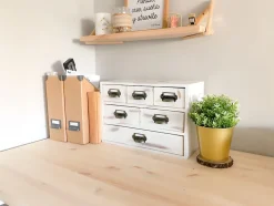 Mini bloc en bois avec six tiroirs 28x40x20cm