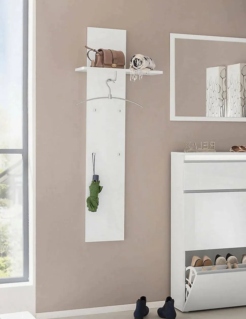 Mobilier d'entrée Dlentin, Entrée multifonction moderne, Casier polyvalent pour hall d'entrée, 50x27h140 cm, Blanc brillant
