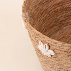 Panier en fibres naturelles détails coquillages 32cm