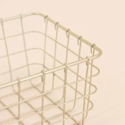 Panier en métal doré quadrillé 15x15cm