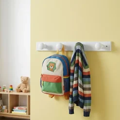 Porte-manteau à fixer pin blanc Form Agra 4 têtes