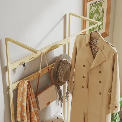 Porte-vêtements En Bambou Avec Banc à Chaussures - Cintres, Coussin - Style Naturel