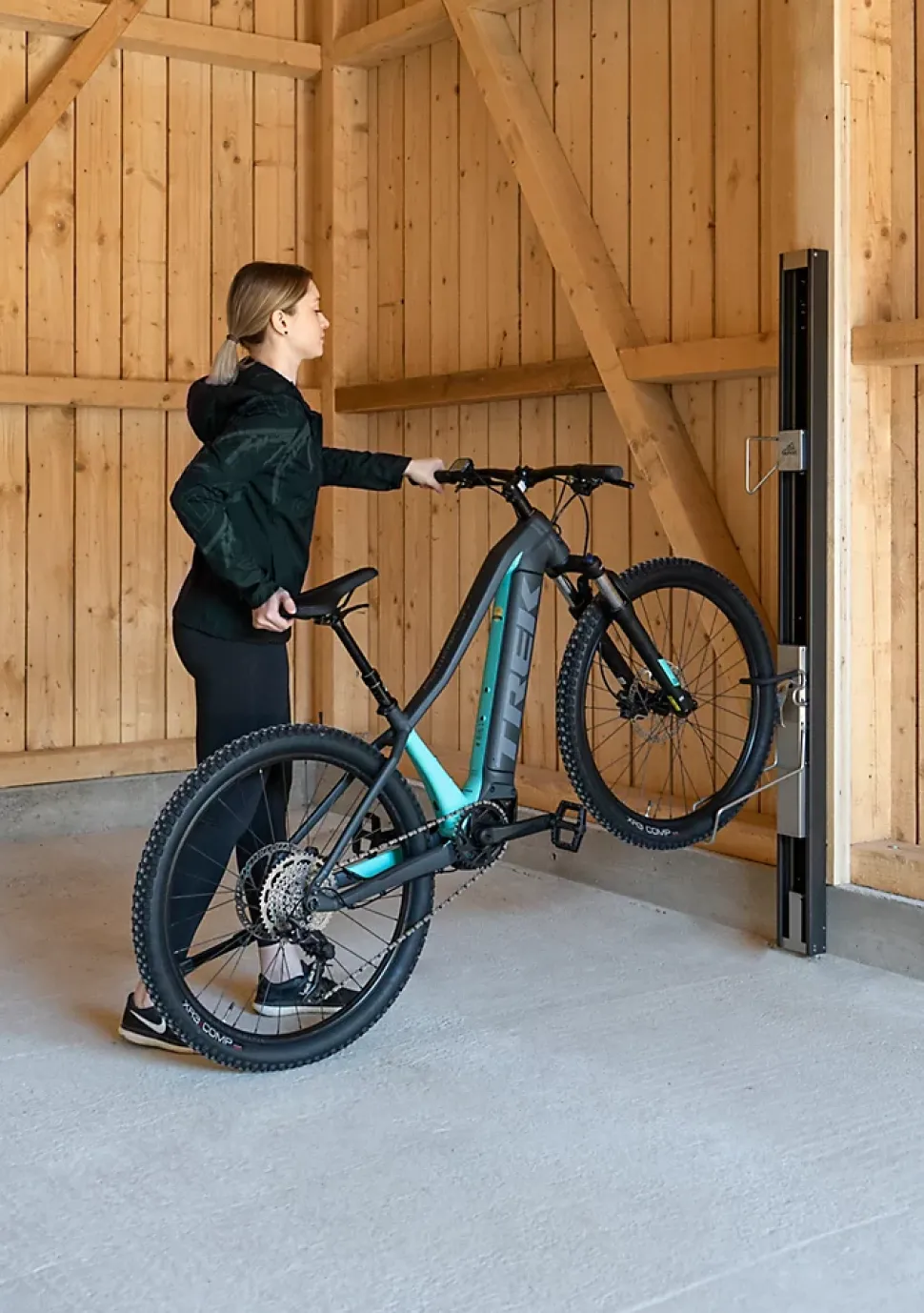 Range vélo montage mural Bikelift gris foncé