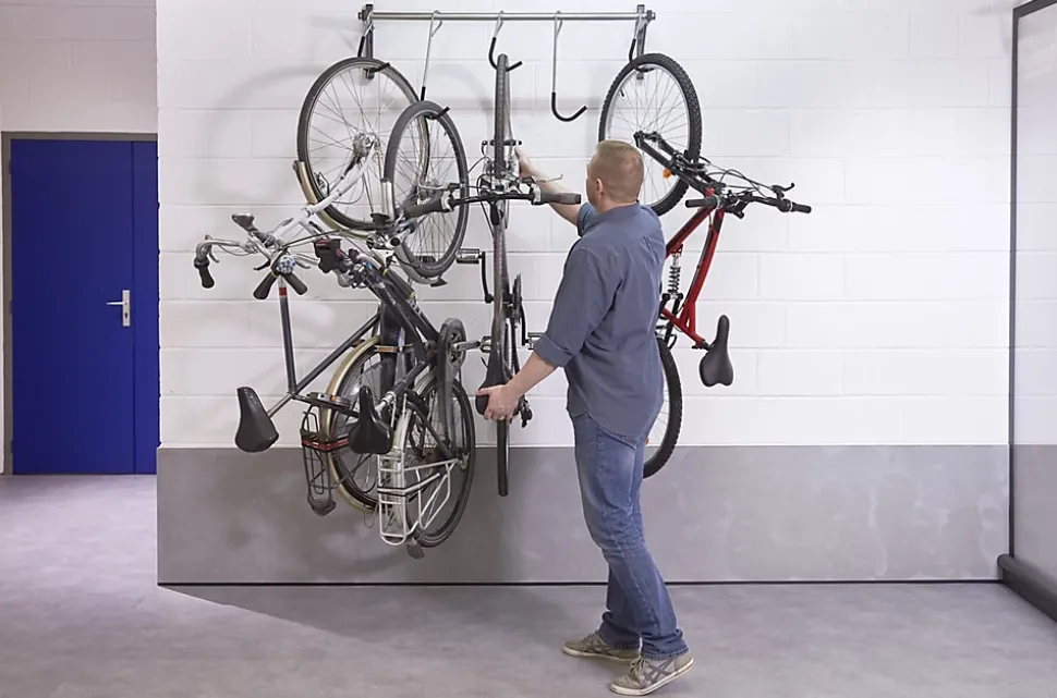 Rangement mural coulissant pour 5 vélos L. 119 cm Mottez acier