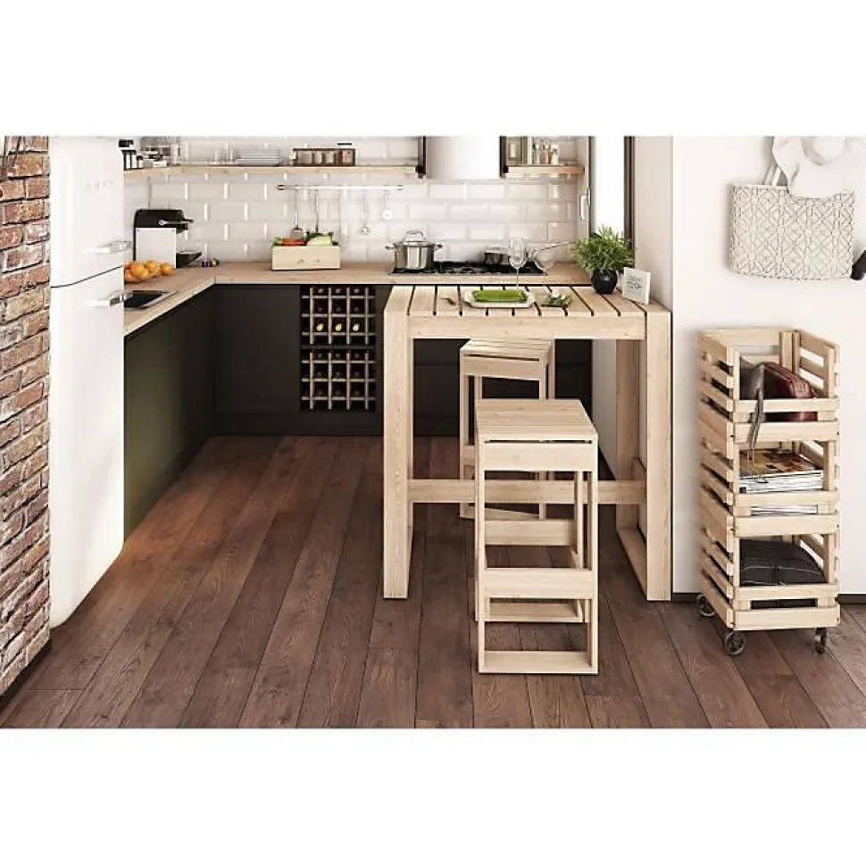 Resserre de trois caisses en pin empilables (90x38x30cm) avec 4 roulettes