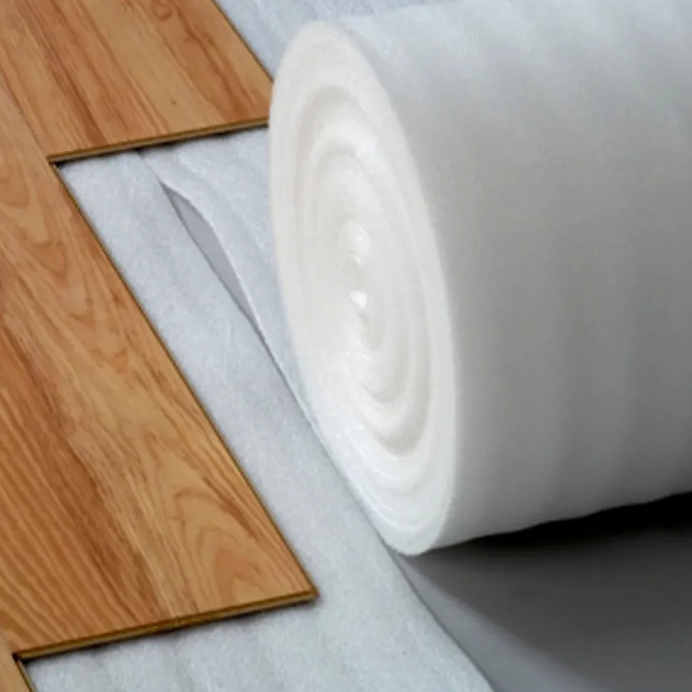 Rouleau de matelas de 50m² pour stratifiés et parquet flottant en PE 2mm
