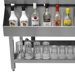 Station de bar à cocktails avec évier de bar en acier inoxydable sur pied