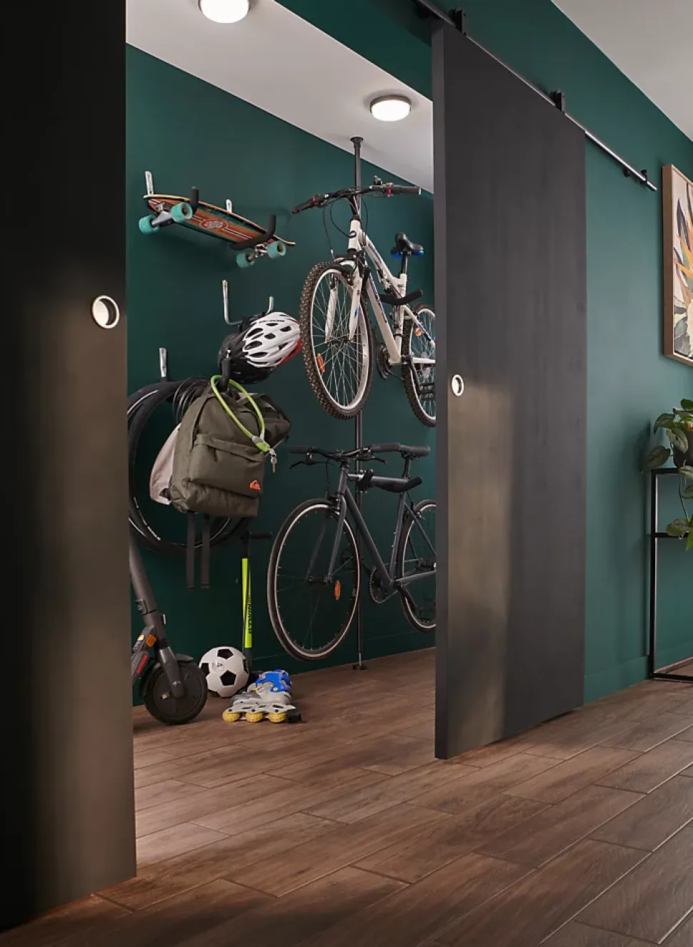 Support pour 2 vélos télescopique Mottez H. 200 cm à 275 cm rouge