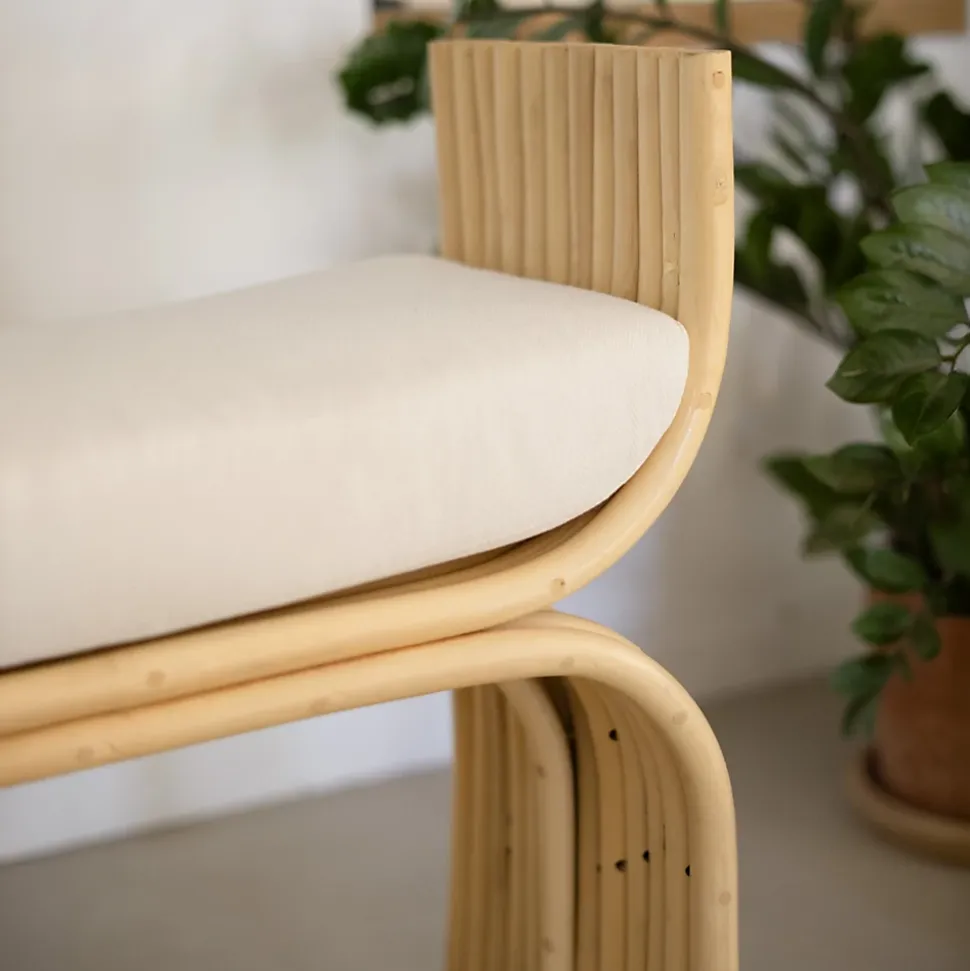 Tabouret en rotin et coussin blanc - Réane