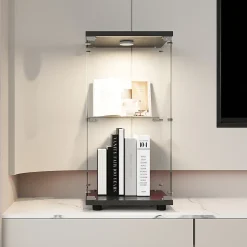 Vitrine en verre trempé à 2 niveaux avec porte, structure en métal noir et éclairage LED intégré, Design moderne et élégant