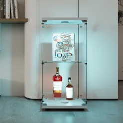 Vitrine en verre trempé à 2 niveaux avec porte, structure en métal blanc et éclairage LED intégré, Design moderne et élégant